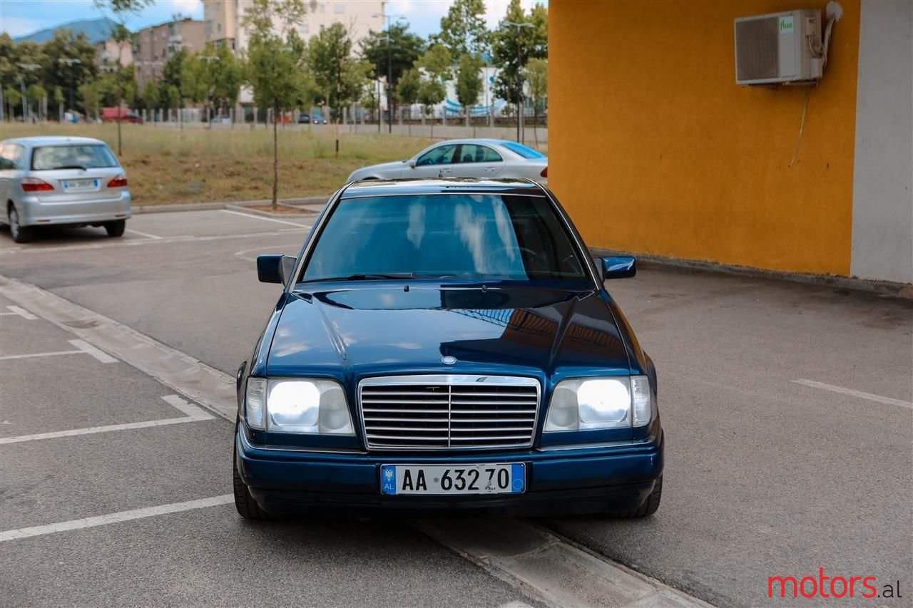 1993' Mercedes-Benz Ce 200 photo #6