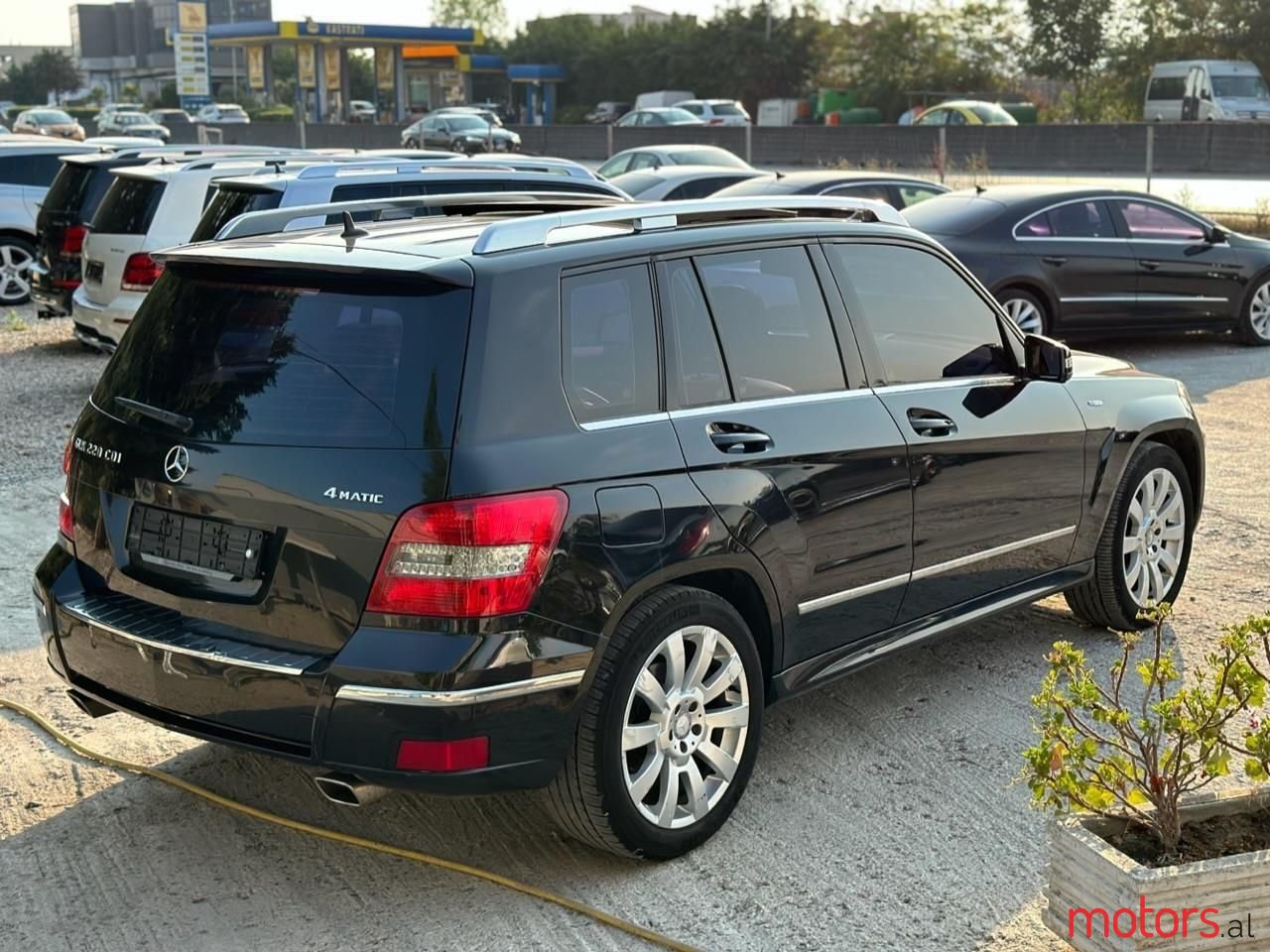 2011' Mercedes-Benz GLK 220 photo #3