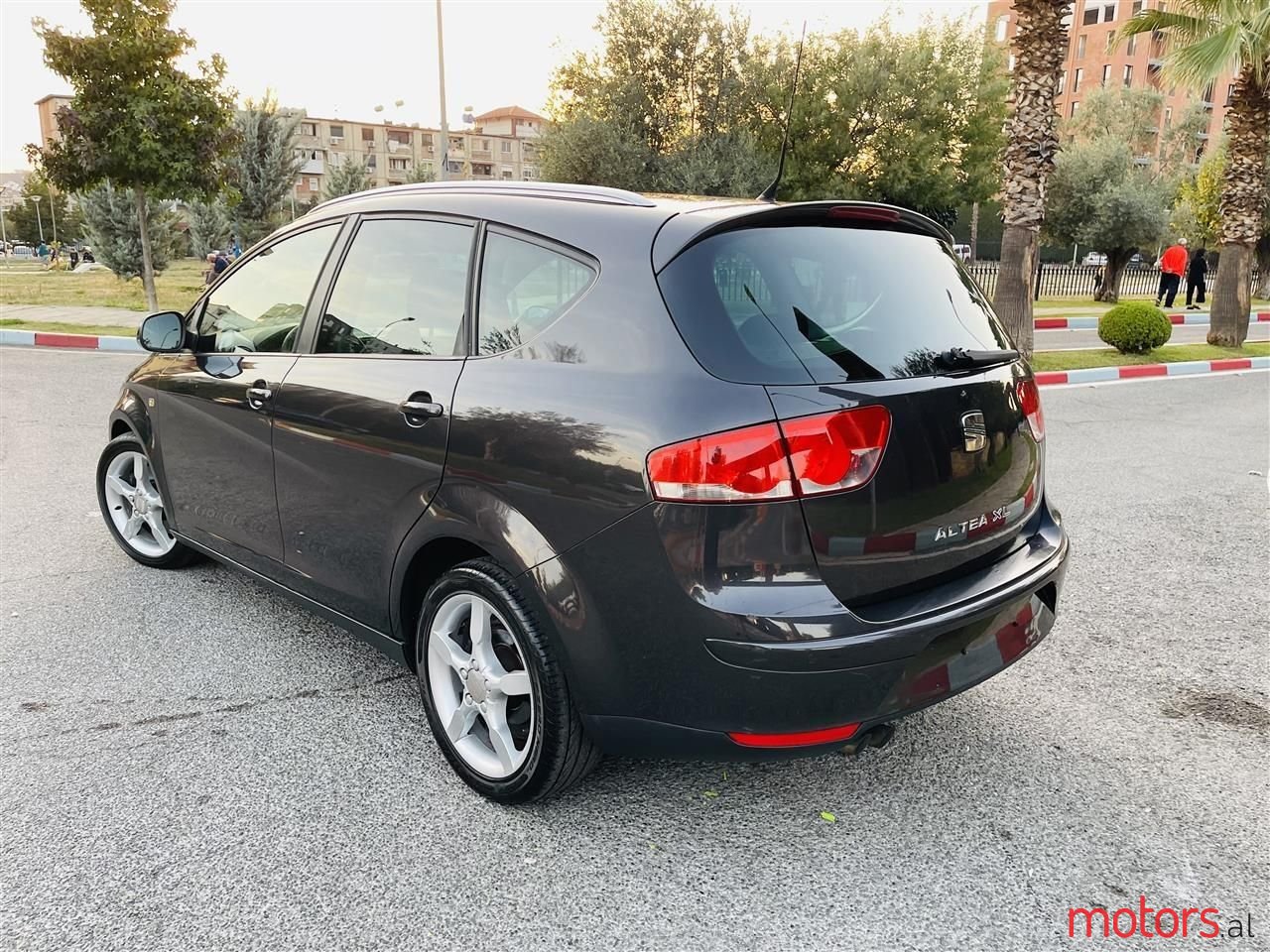 2008' SEAT Altea photo #2