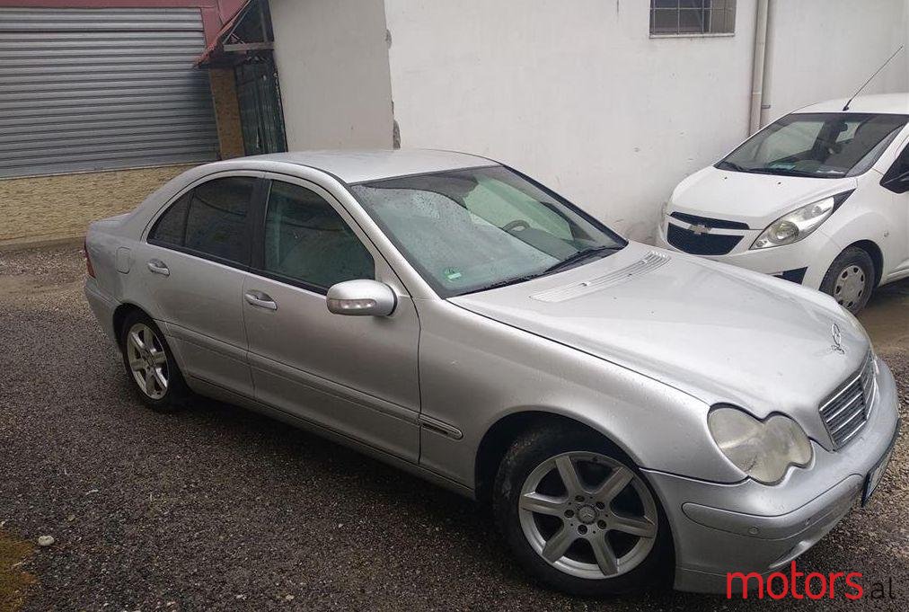 2001' Mercedes-Benz C 220 photo #1