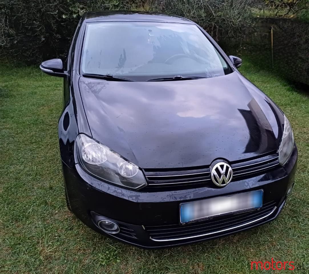 2010' Volkswagen Golf photo #4