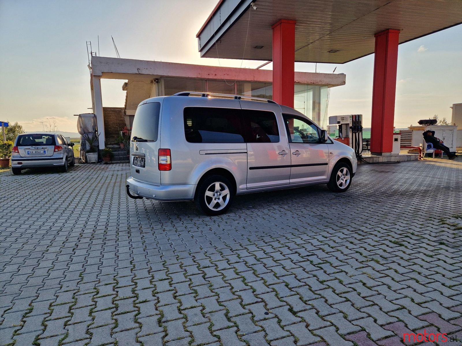 2010' Volkswagen Caddy photo #6