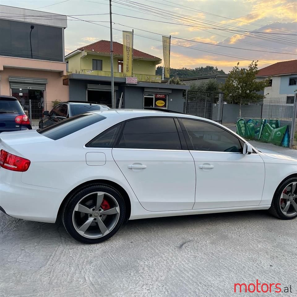 2010' Audi A4 photo #4