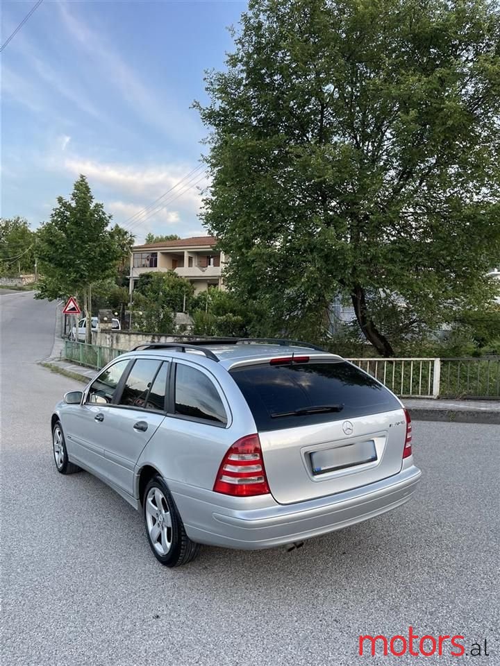 2005' Mercedes-Benz C 180 photo #2