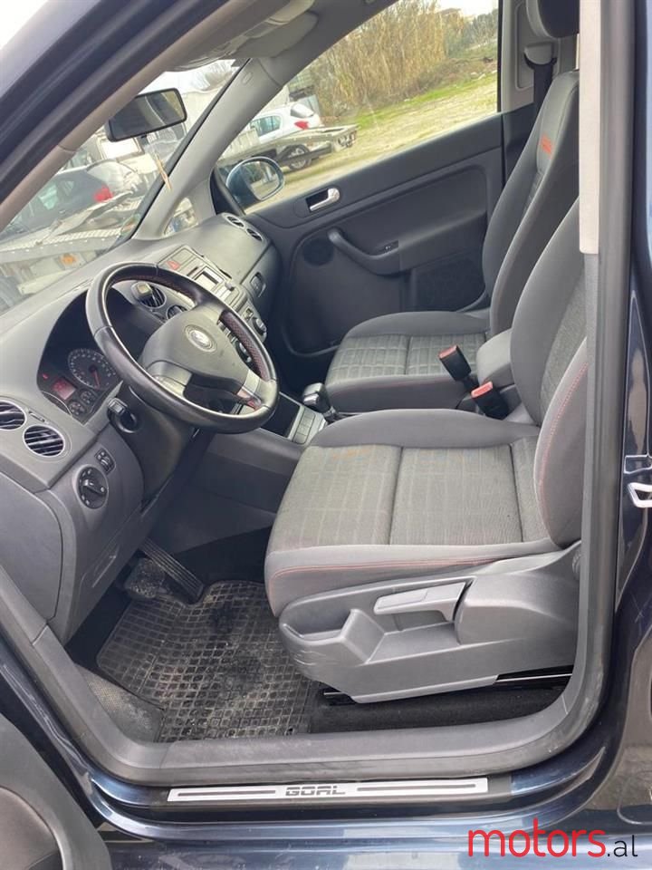 2006' Volkswagen Golf Plus photo #5