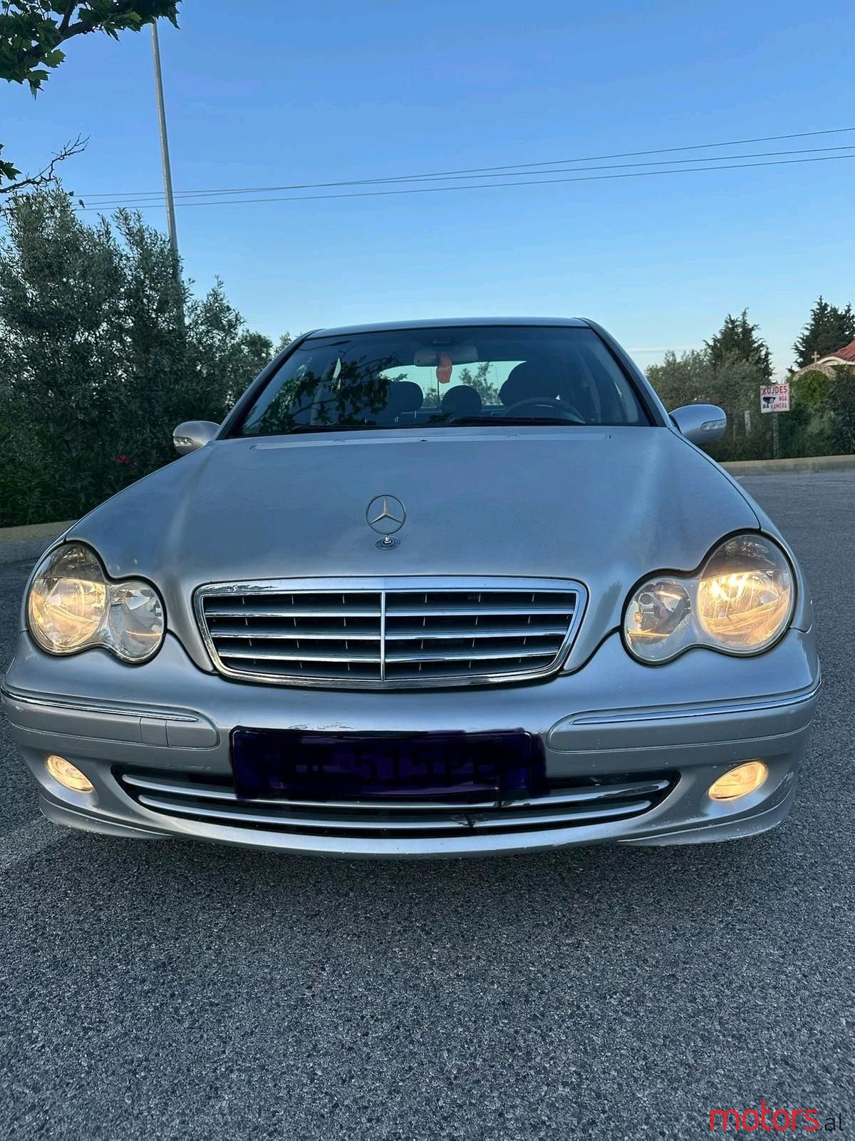 2005' Mercedes-Benz C 220 photo #1