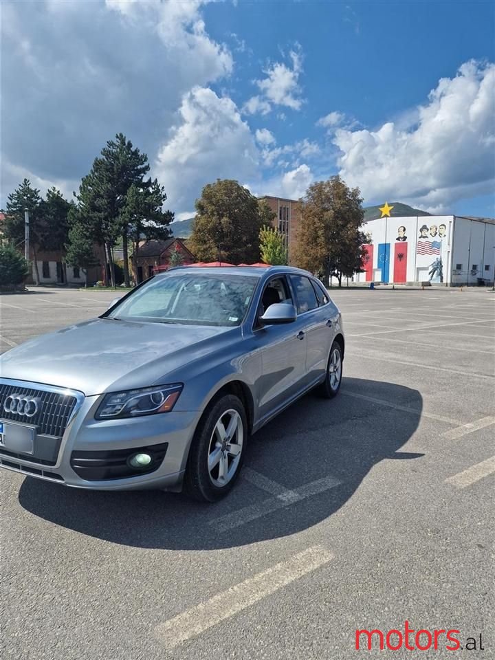 2011' Audi Q5 photo #2