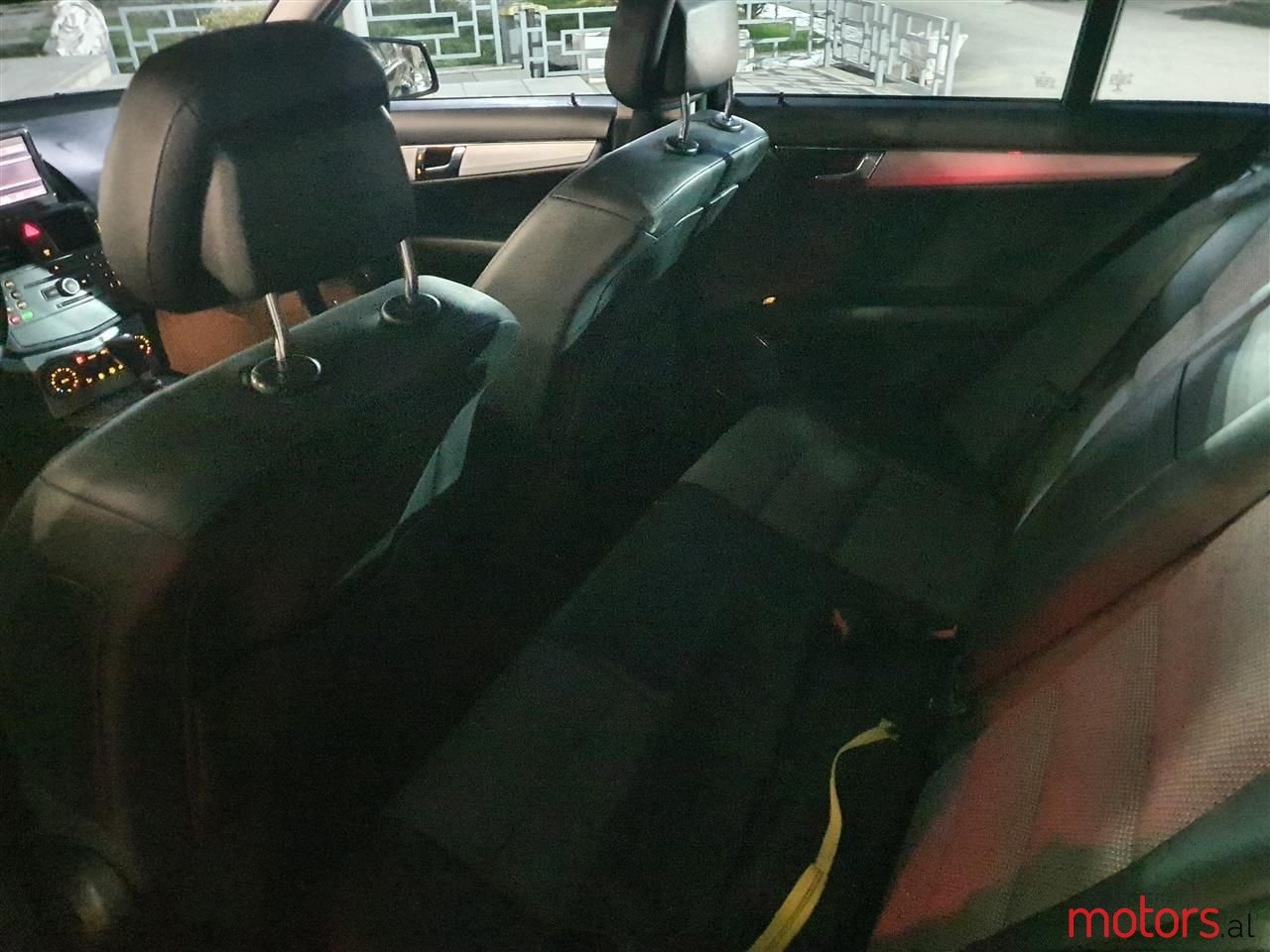 2009' Mercedes-Benz C 200 photo #4