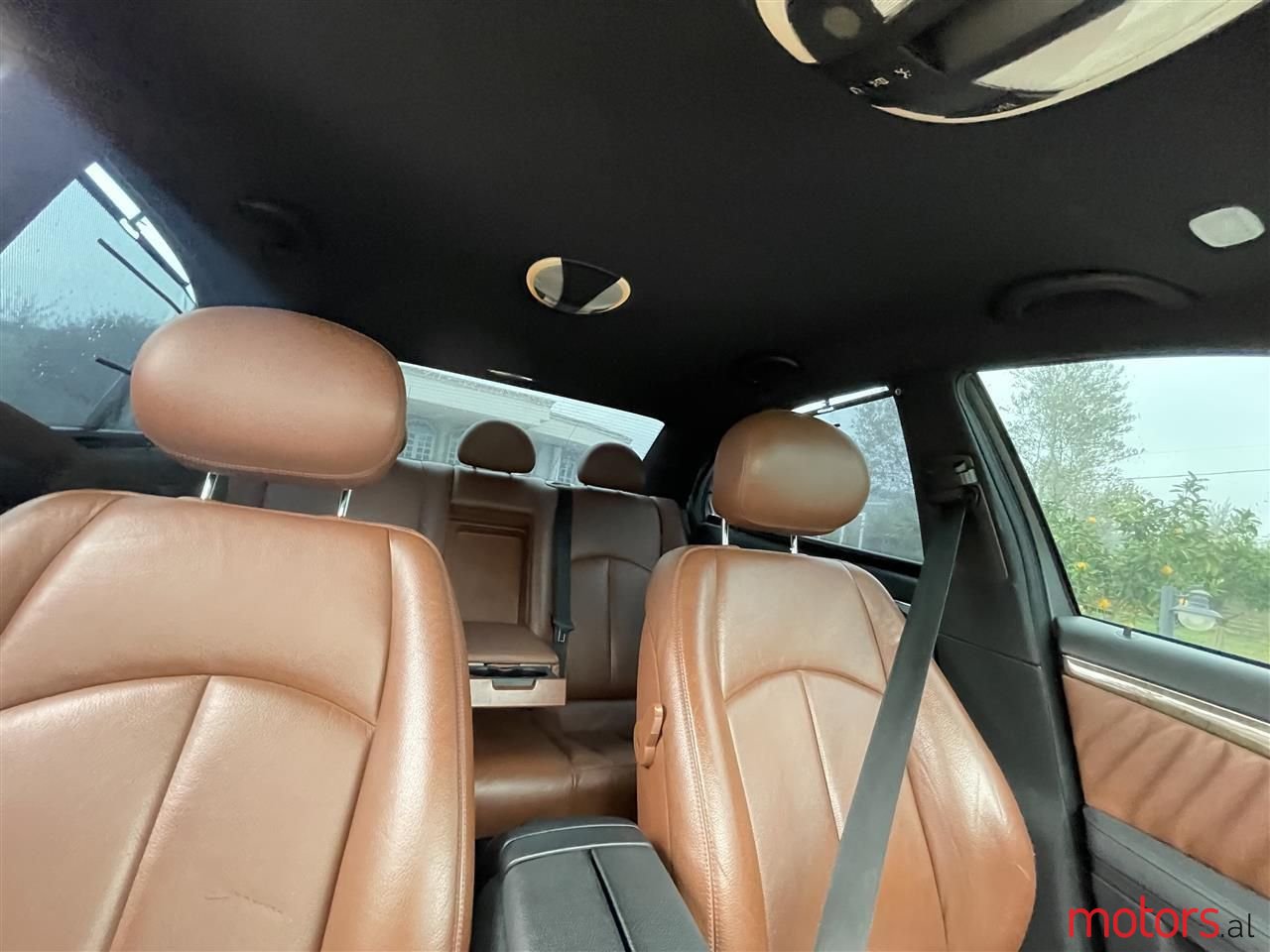 2008' Mercedes-Benz E 320 photo #6