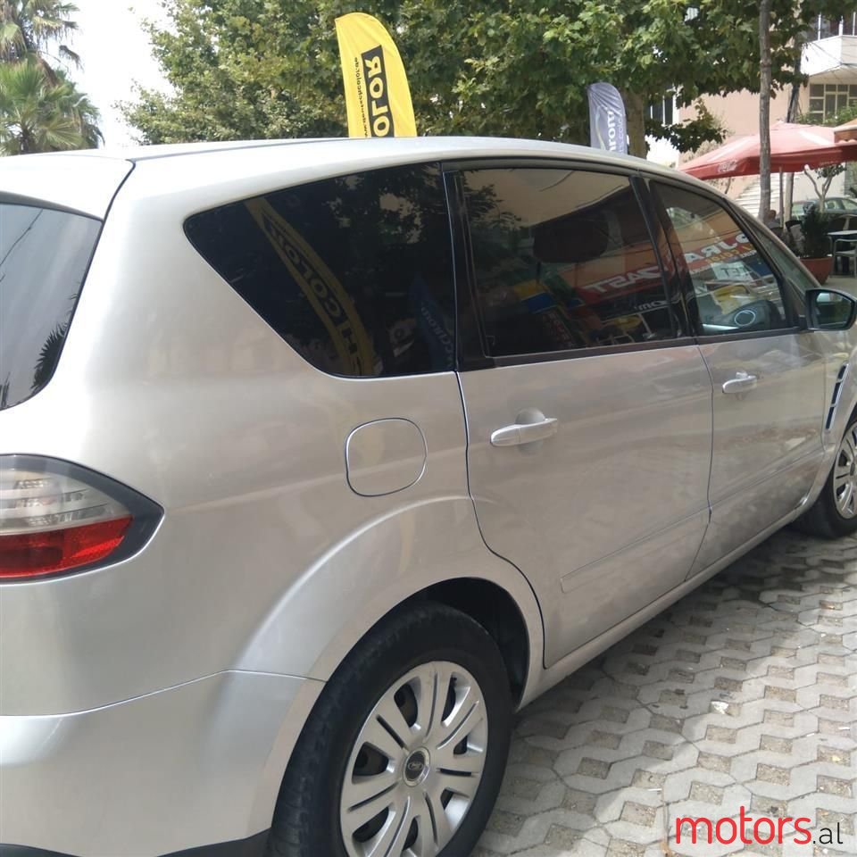 2008' Ford S-Max photo #4