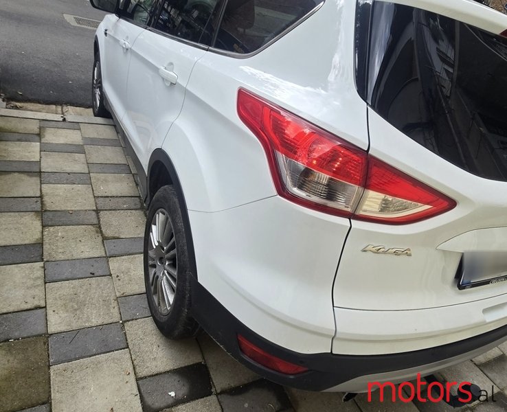 2014' Ford Kuga photo #4
