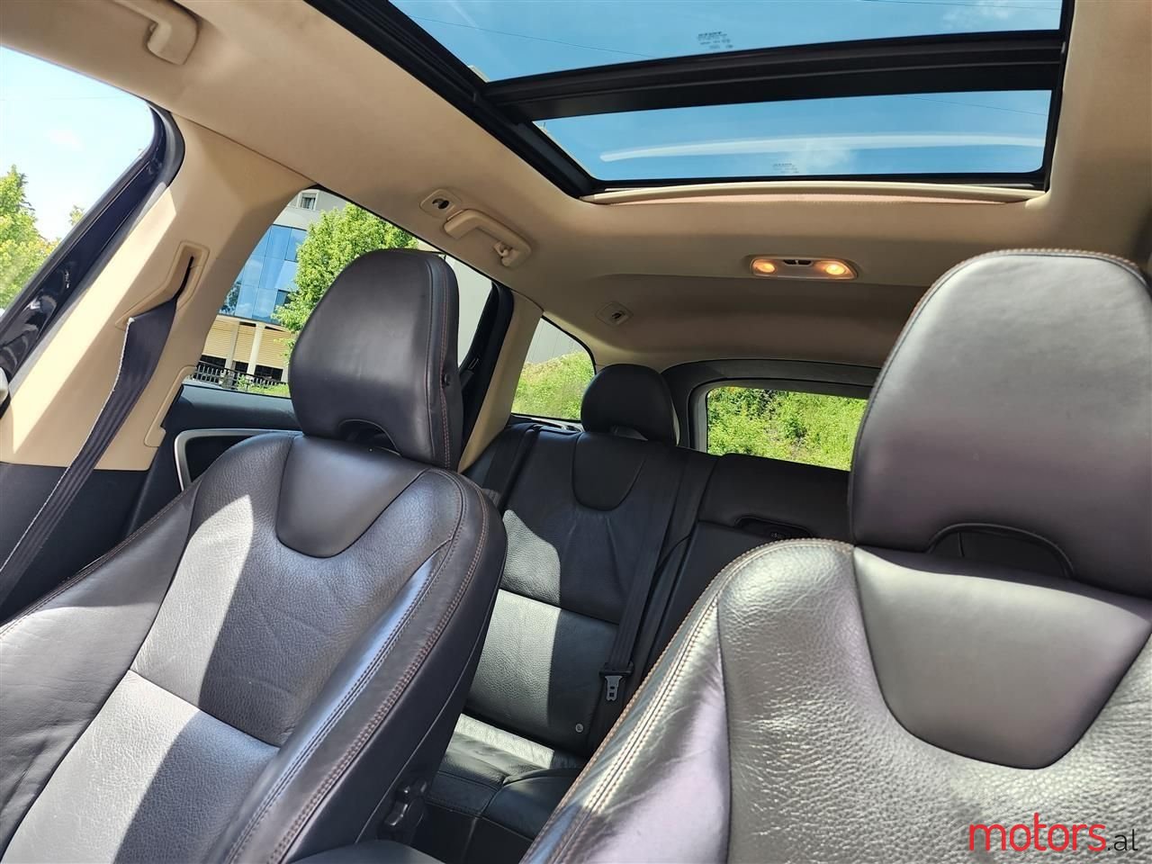 2010' Volvo Xc 60 photo #6