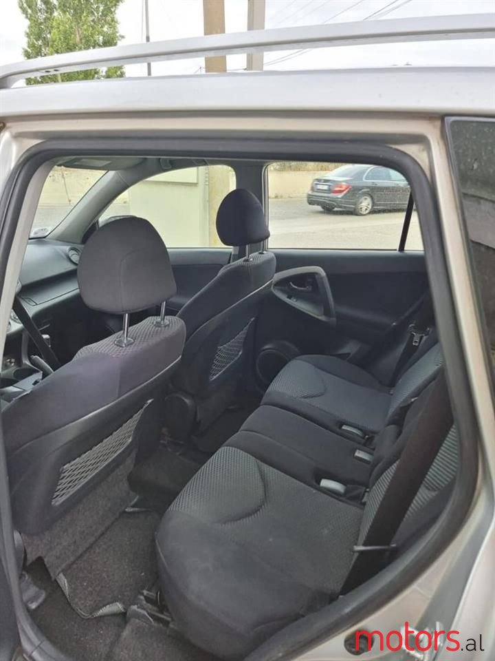 2007' Toyota RAV4 photo #6