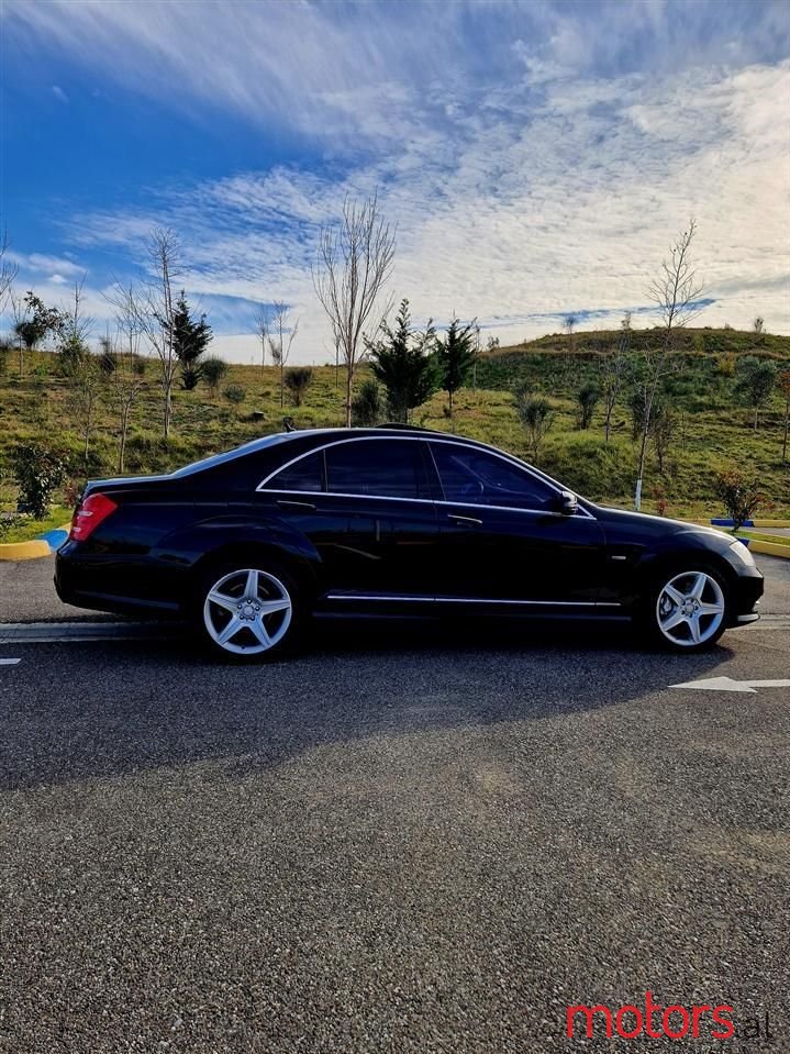 2012' Mercedes-Benz S 350 photo #2