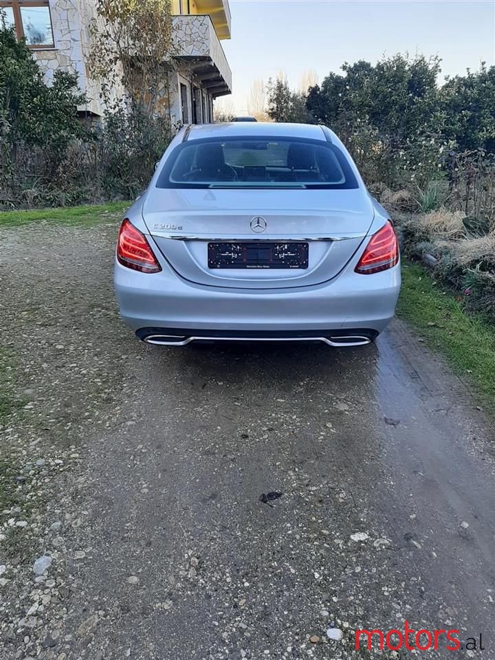 2017' Mercedes-Benz C 200 photo #6