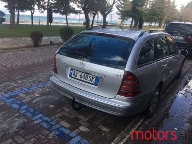 2002' Mercedes-Benz C 220 photo #2