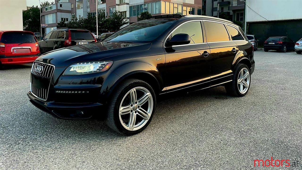 2012' Audi Q7 photo #1