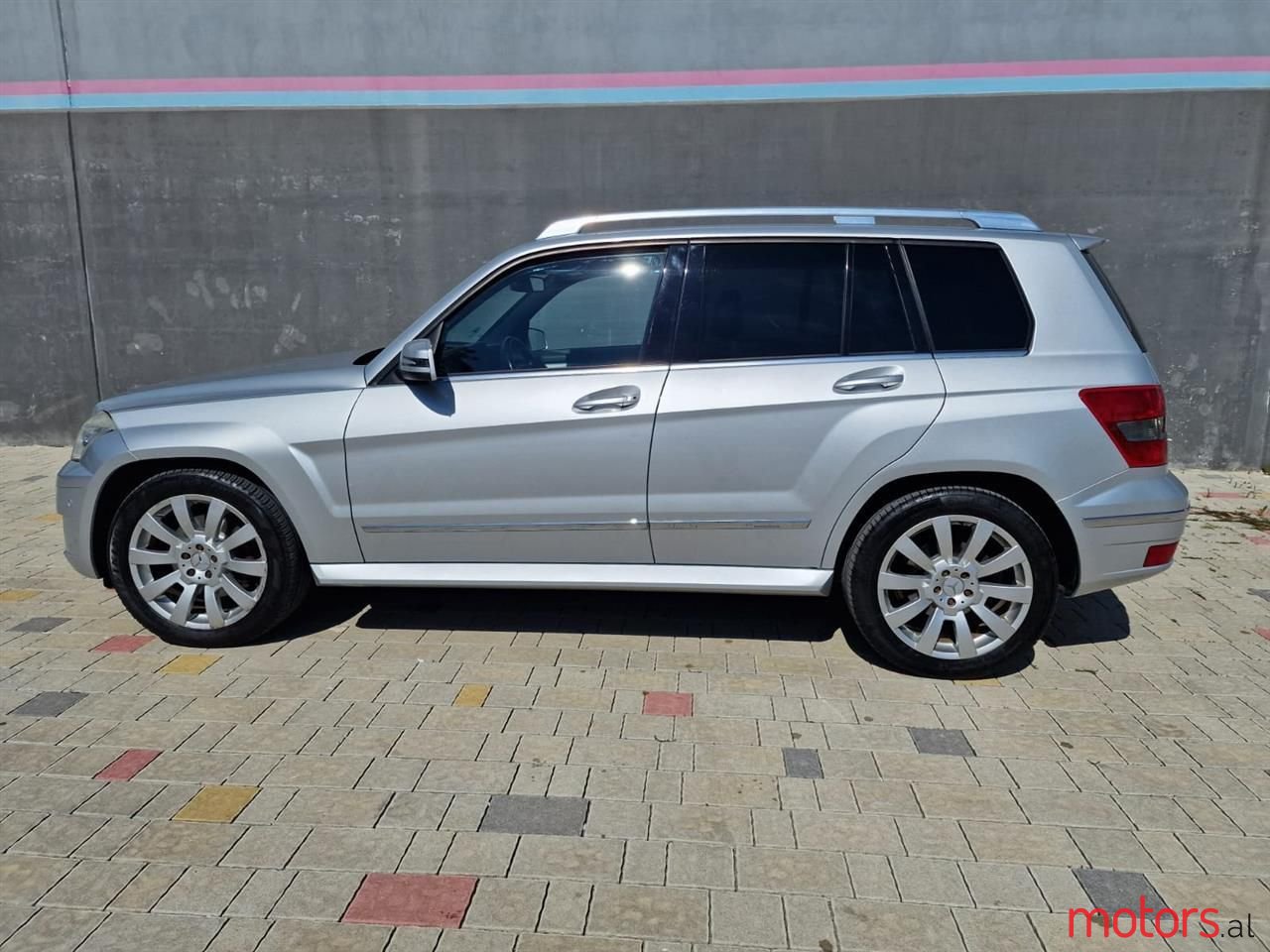 2009' Mercedes-Benz CLK 320 photo #4