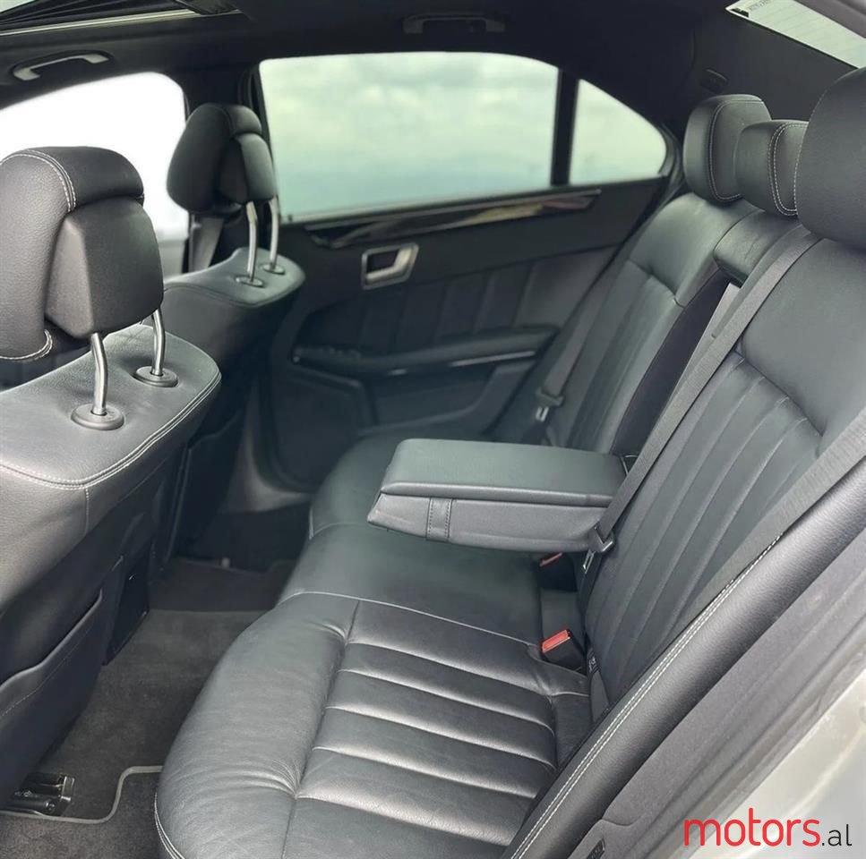 2014' Mercedes-Benz E 220 photo #6