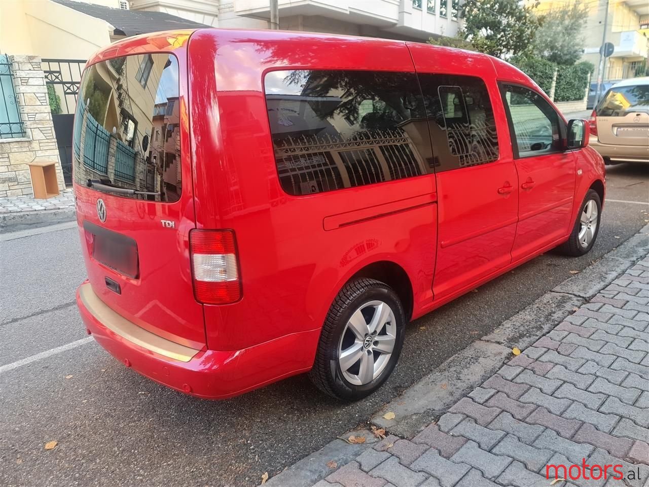 2009' Volkswagen Caddy photo #6