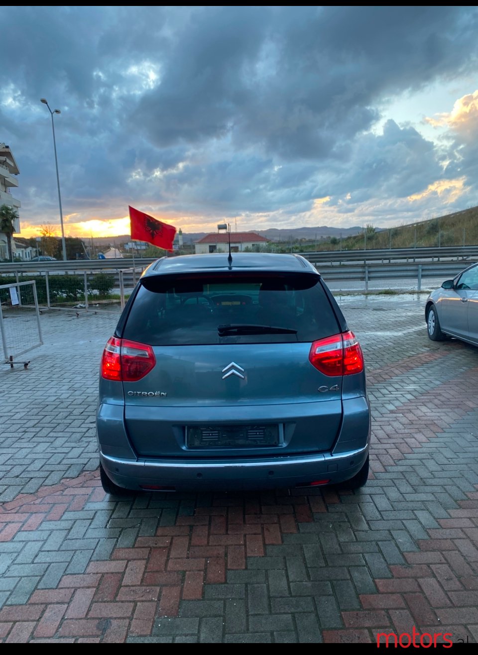 2011' Citroen photo #4