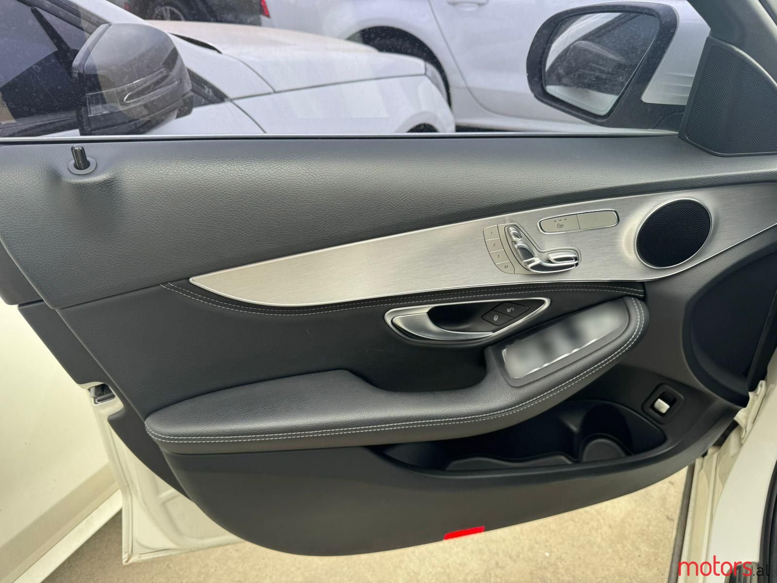 2015' Mercedes-Benz C 220 photo #3