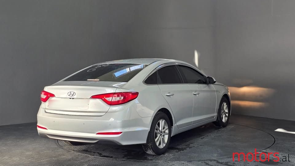2017' Hyundai Sonata photo #5
