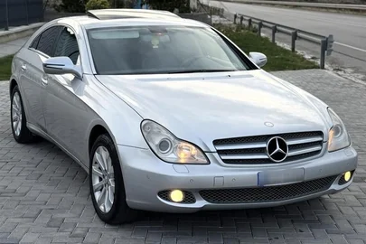 2009' Mercedes-Benz CLS 280