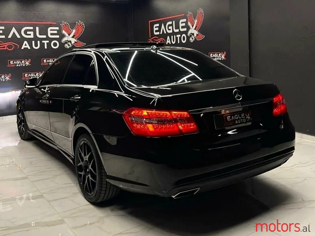 2012' Mercedes-Benz E 55 AMG photo #4