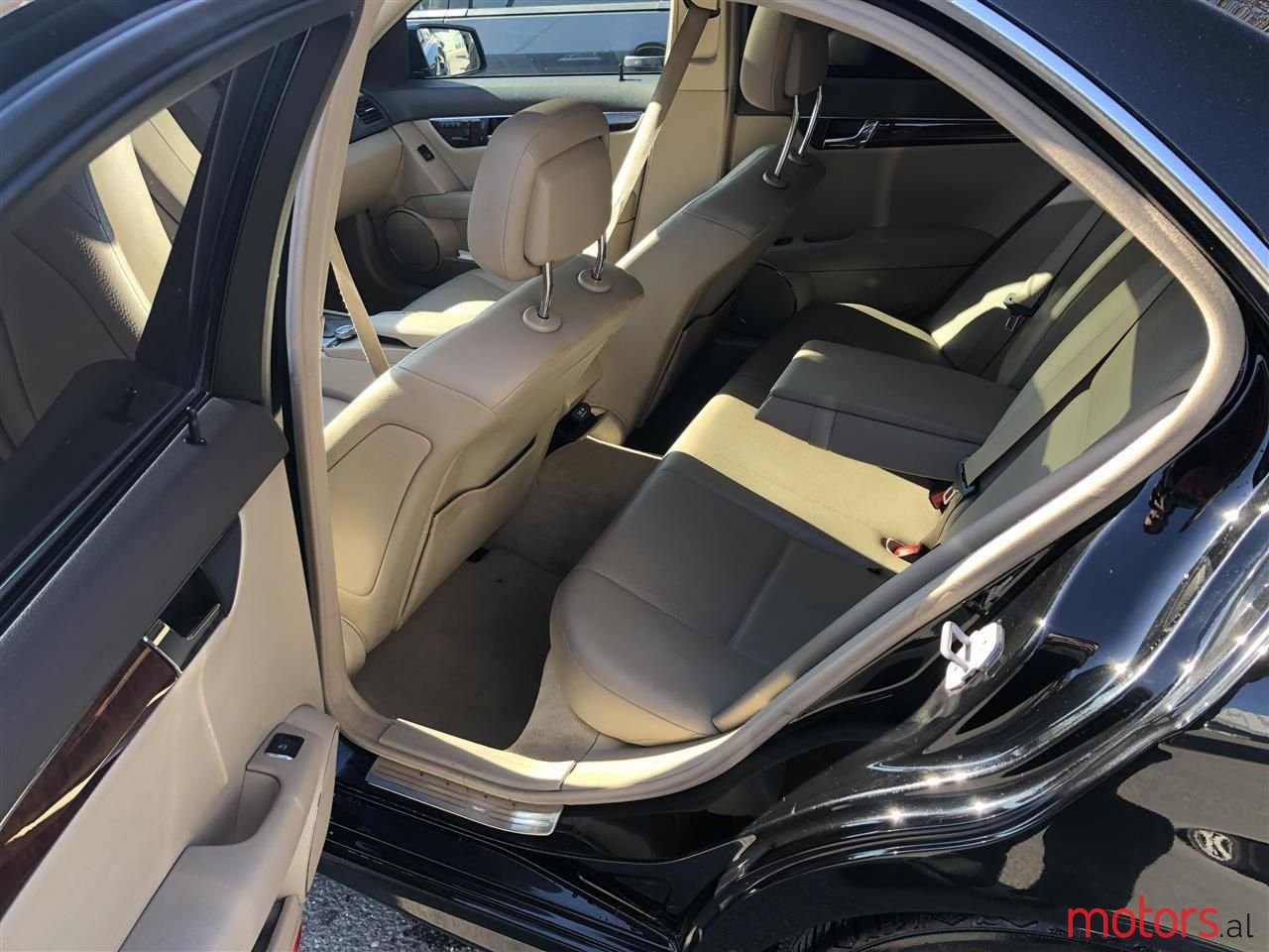 2010' Mercedes-Benz C 30 Amg photo #6