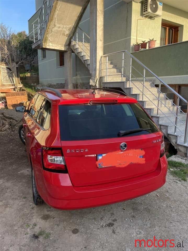 2018' Skoda Fabia photo #6