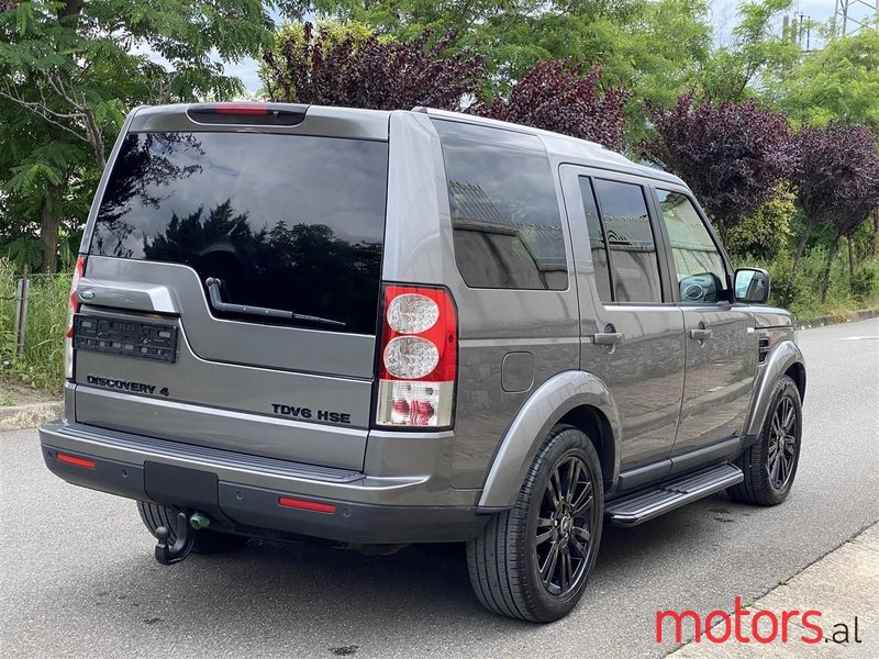 2012' Land Rover Discovery photo #2