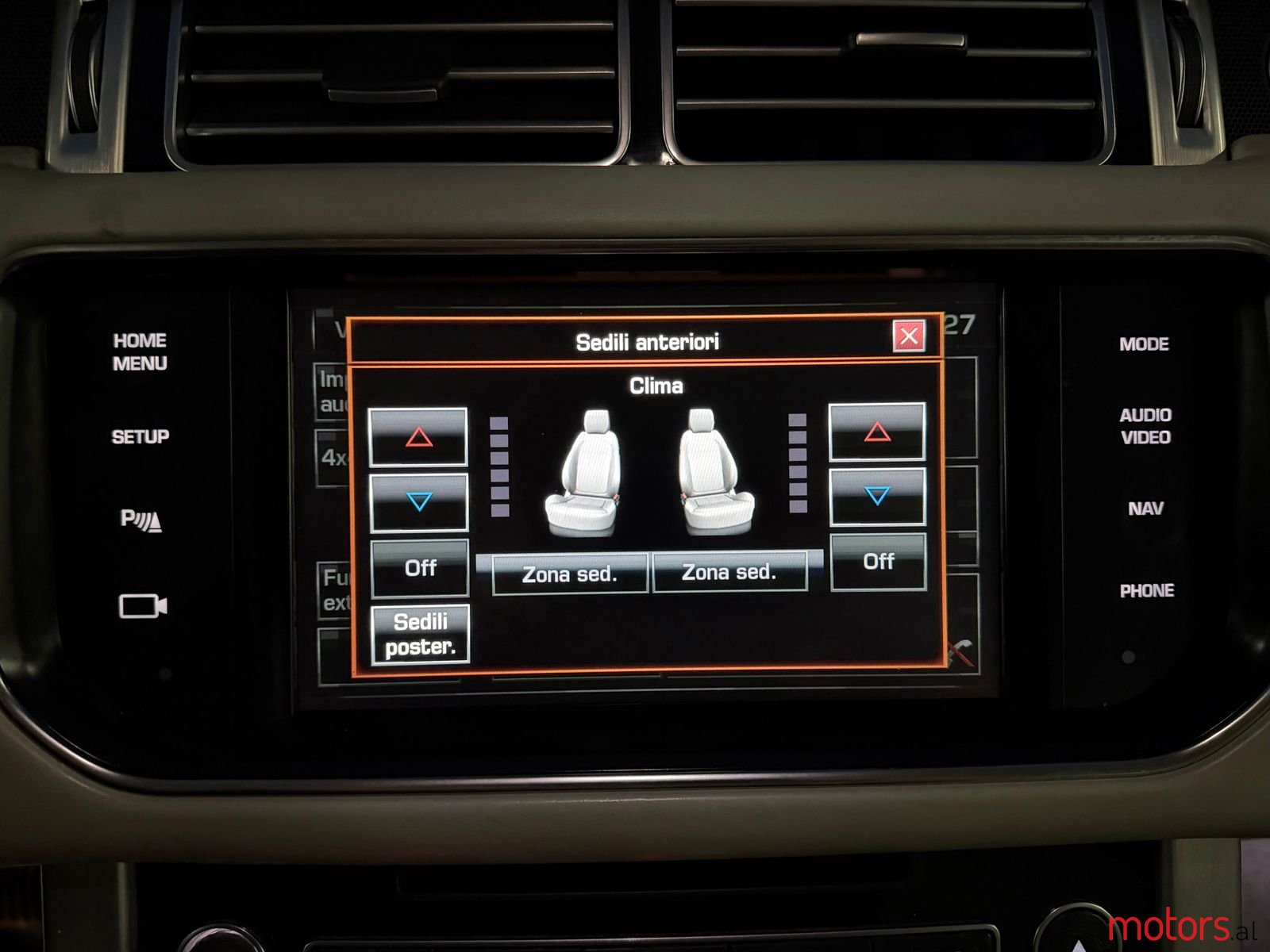 2015' Land Rover Range Rover photo #5