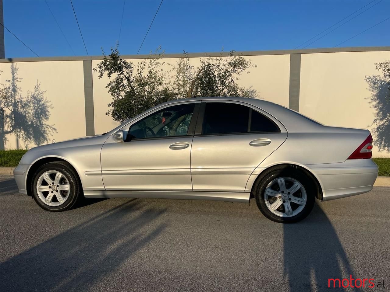 2006' Mercedes-Benz C 220 photo #4