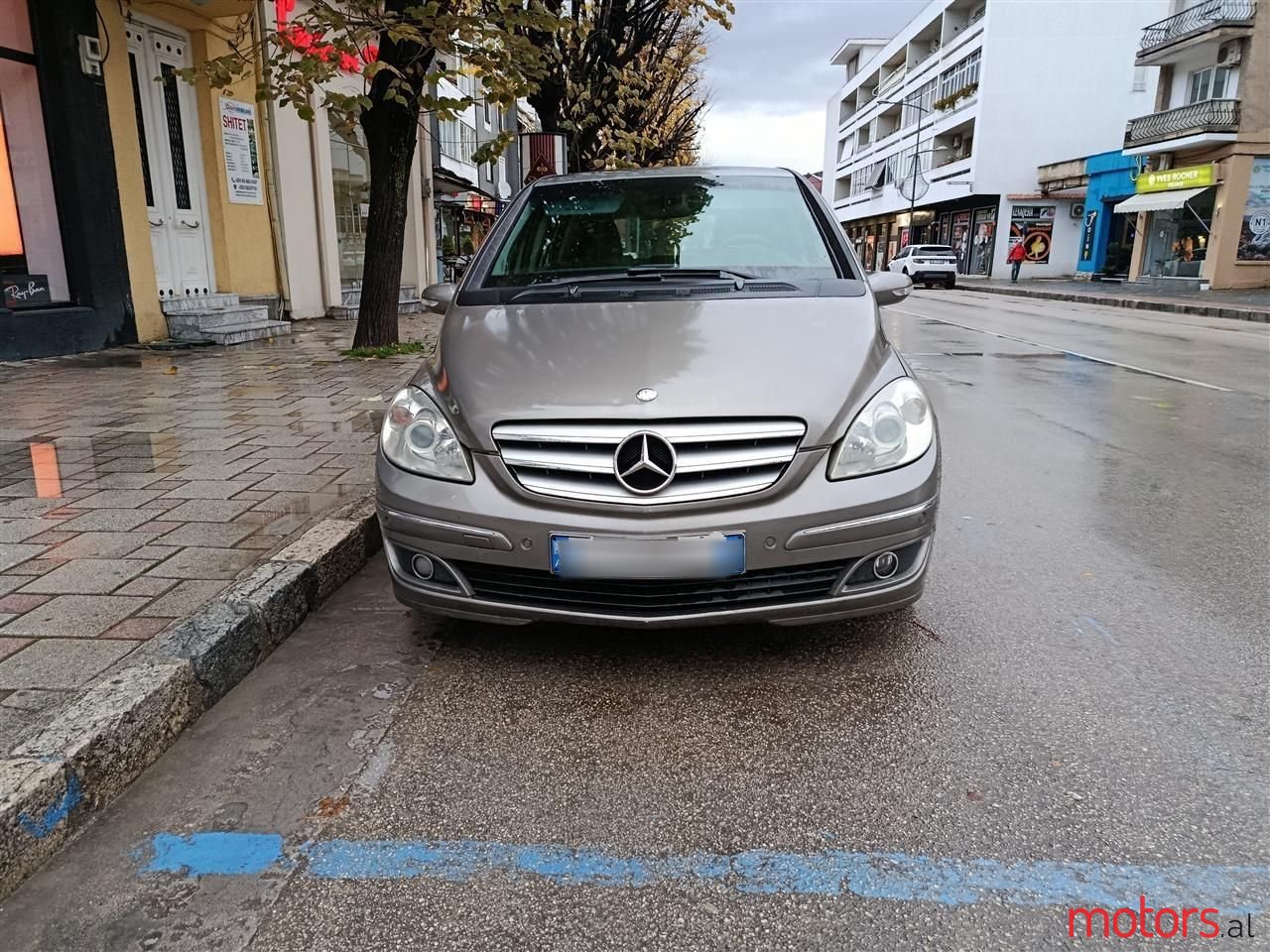 2008' Mercedes-Benz B 200 photo #1