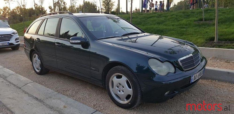 2001' Mercedes-Benz C 220 photo #1
