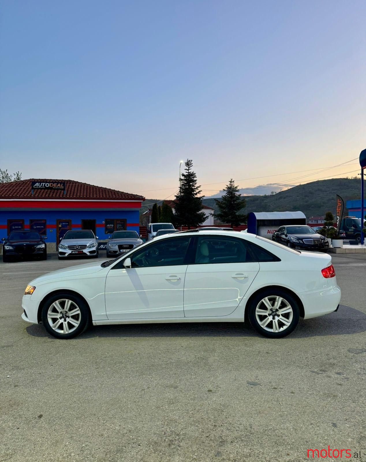 2011' Audi A4 photo #3