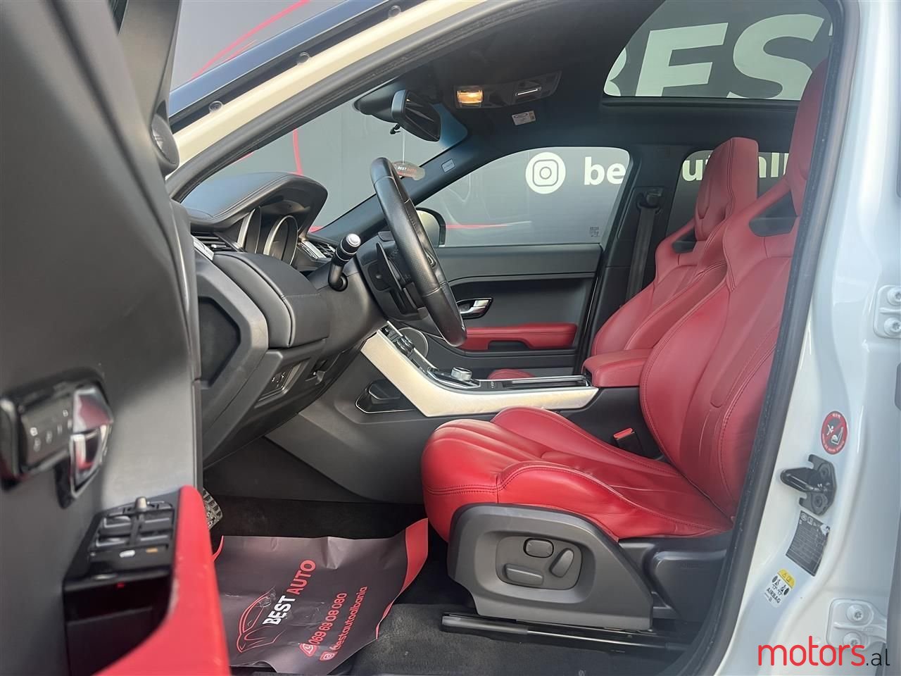 2013' Land Rover Range Rover Evoque photo #4