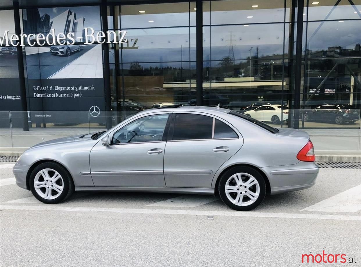 2008' Mercedes-Benz E 320 photo #4