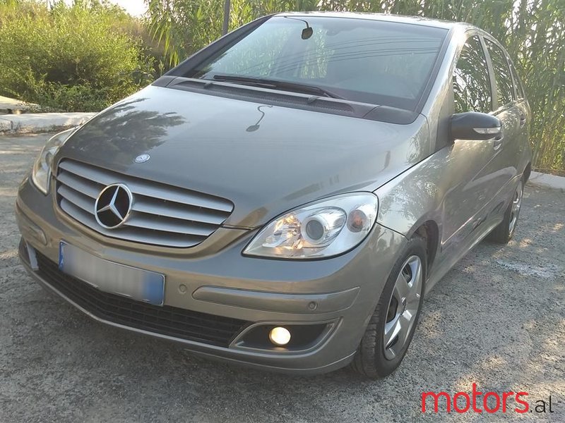 2008' Mercedes-Benz B 200 photo #6