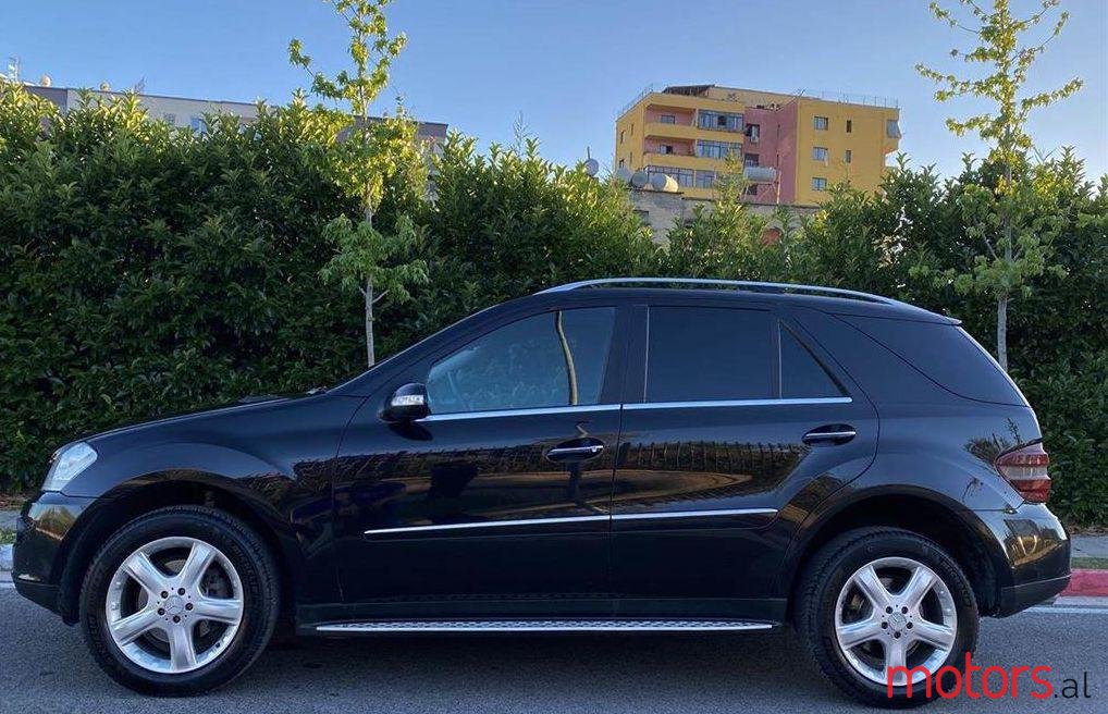 2007' Mercedes-Benz ML 320 photo #1