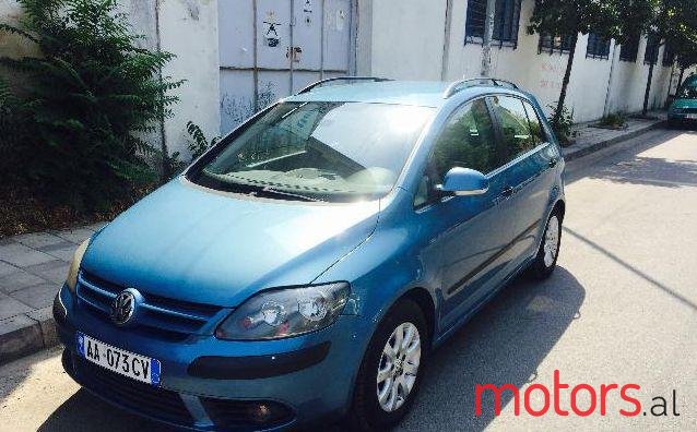 2006' Volkswagen Golf Plus photo #2