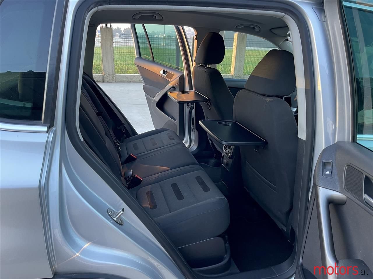 2008' Volkswagen Tiguan photo #6