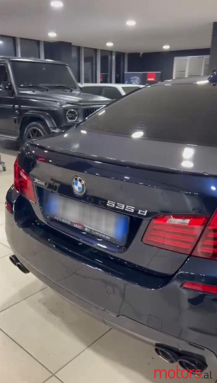 2014' BMW 535 photo #2