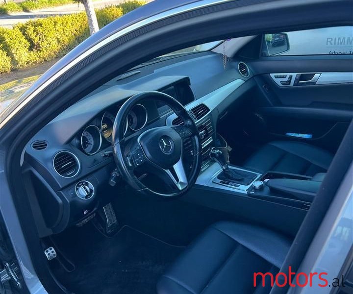 2013' Mercedes-Benz C 220 photo #6