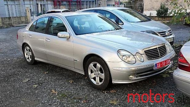 2003' Mercedes-Benz E-Class photo #1