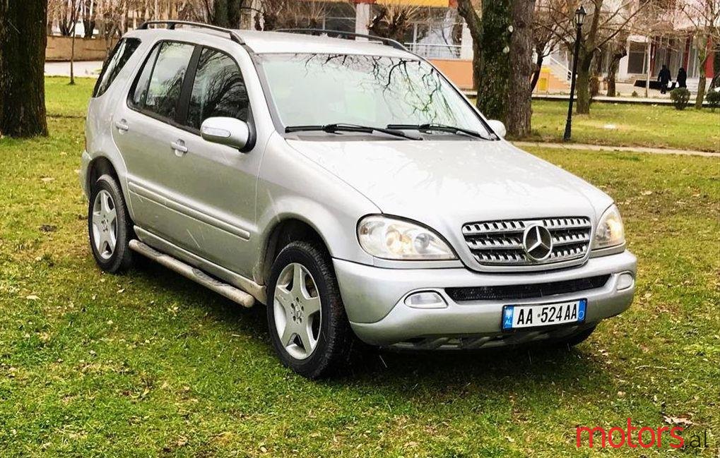 2005' Mercedes-Benz ML 270 photo #3