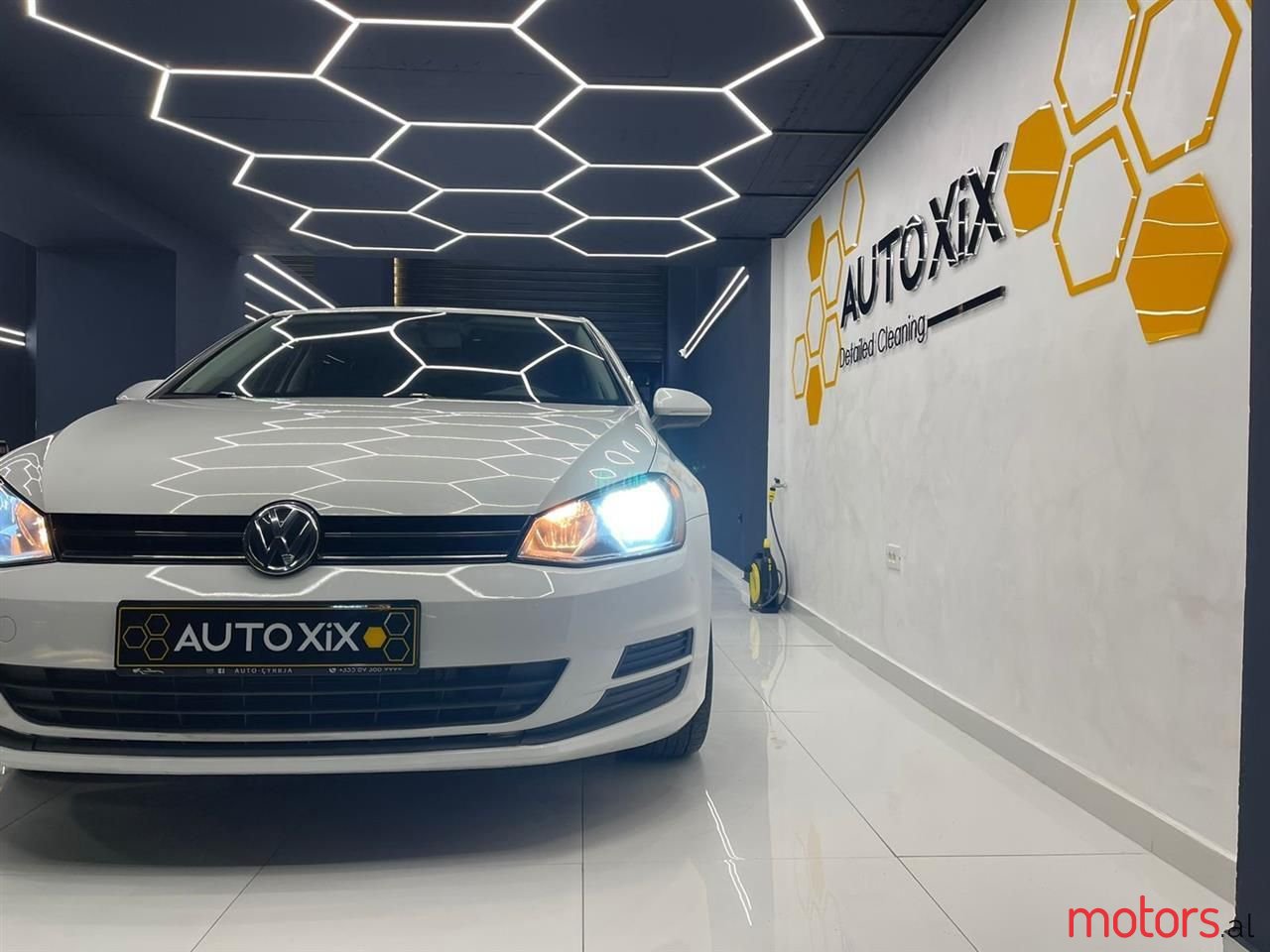 2016' Volkswagen Golf photo #4