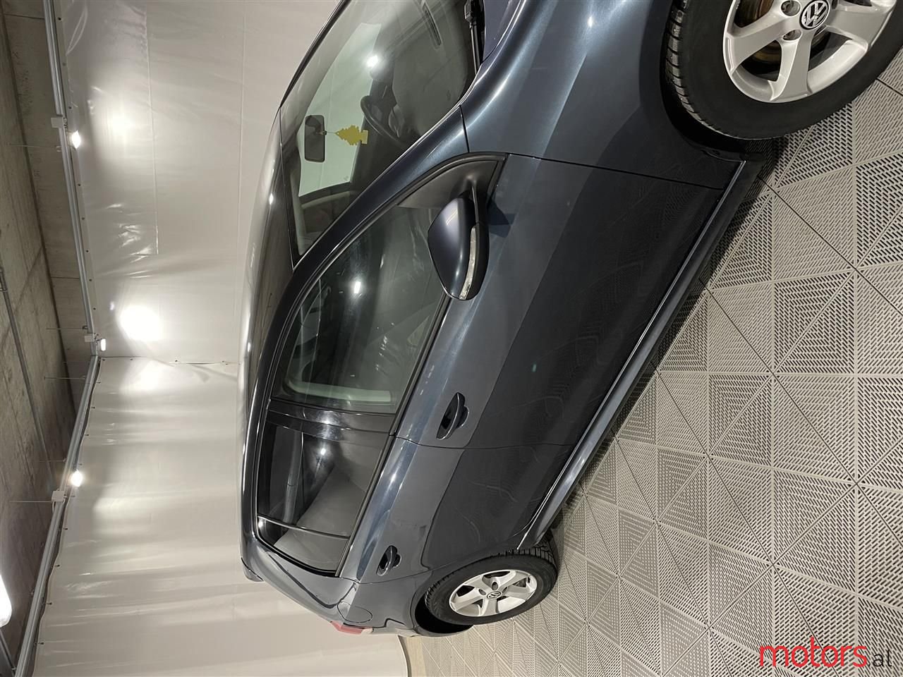 2010' Volkswagen Golf photo #2