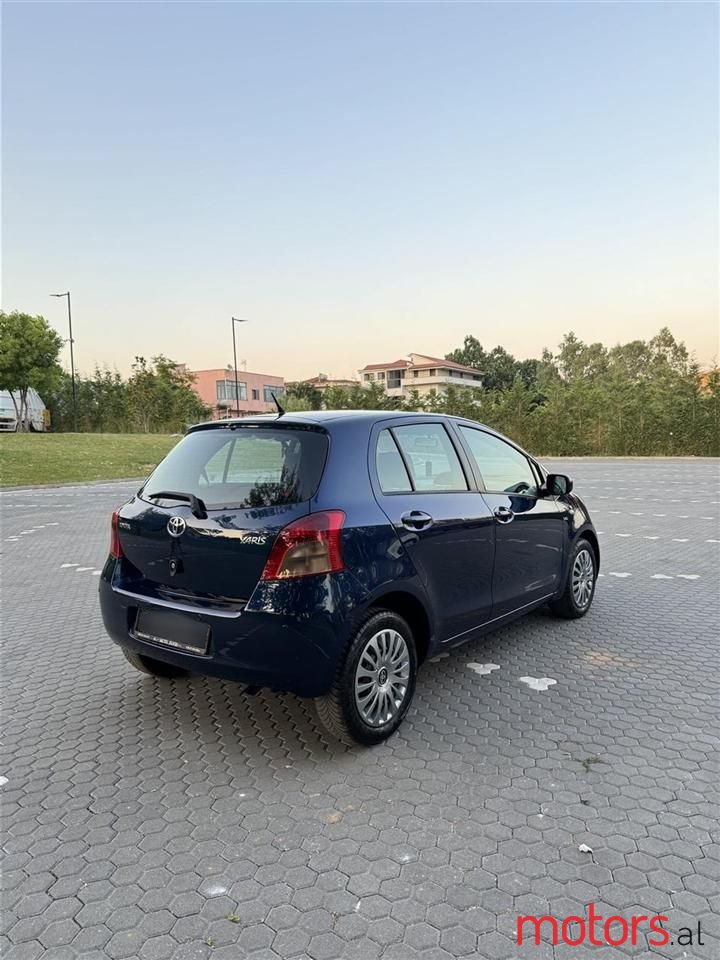 2006' Toyota Yaris photo #5